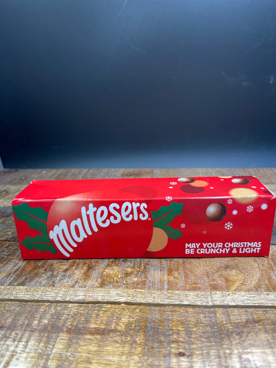 Maltesers Milk Chocolate Christmas Tube
